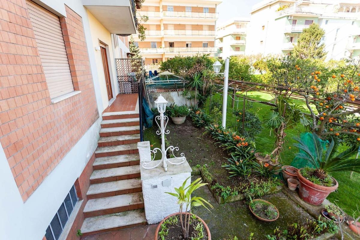 Апартаменты Casa Giangi Сорренто Экстерьер фото